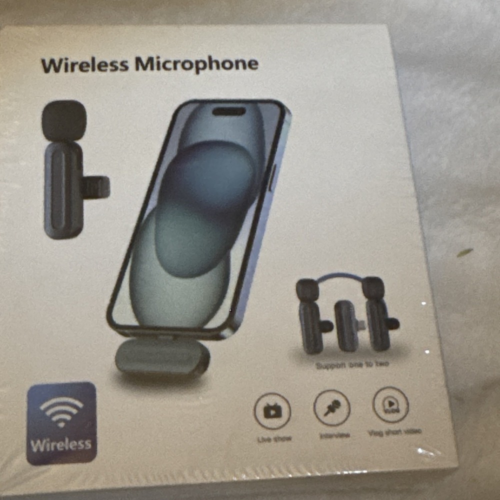 Wireless Mini Lavalier Lapel Microphone for iPhone Type-C Dual Mic System